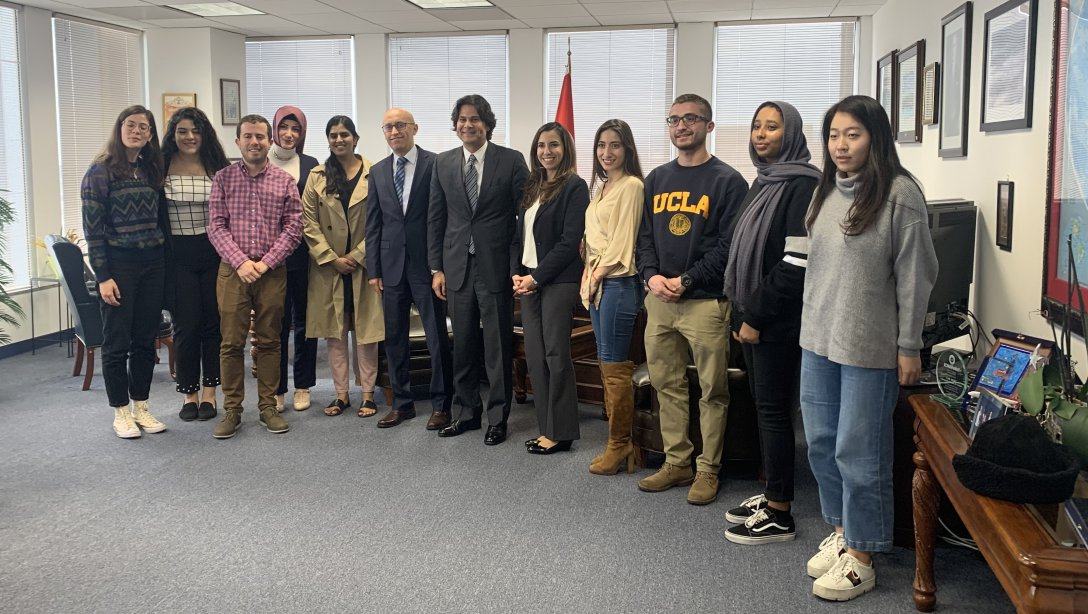 UCLA'de Türkçe Öğrenen Yabancı Öğrencilerle Buluşma